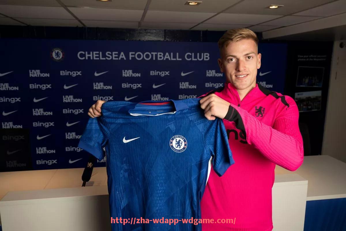 问鼎娱乐官网-英超切尔西队明星球员阵容及关键战役回顾