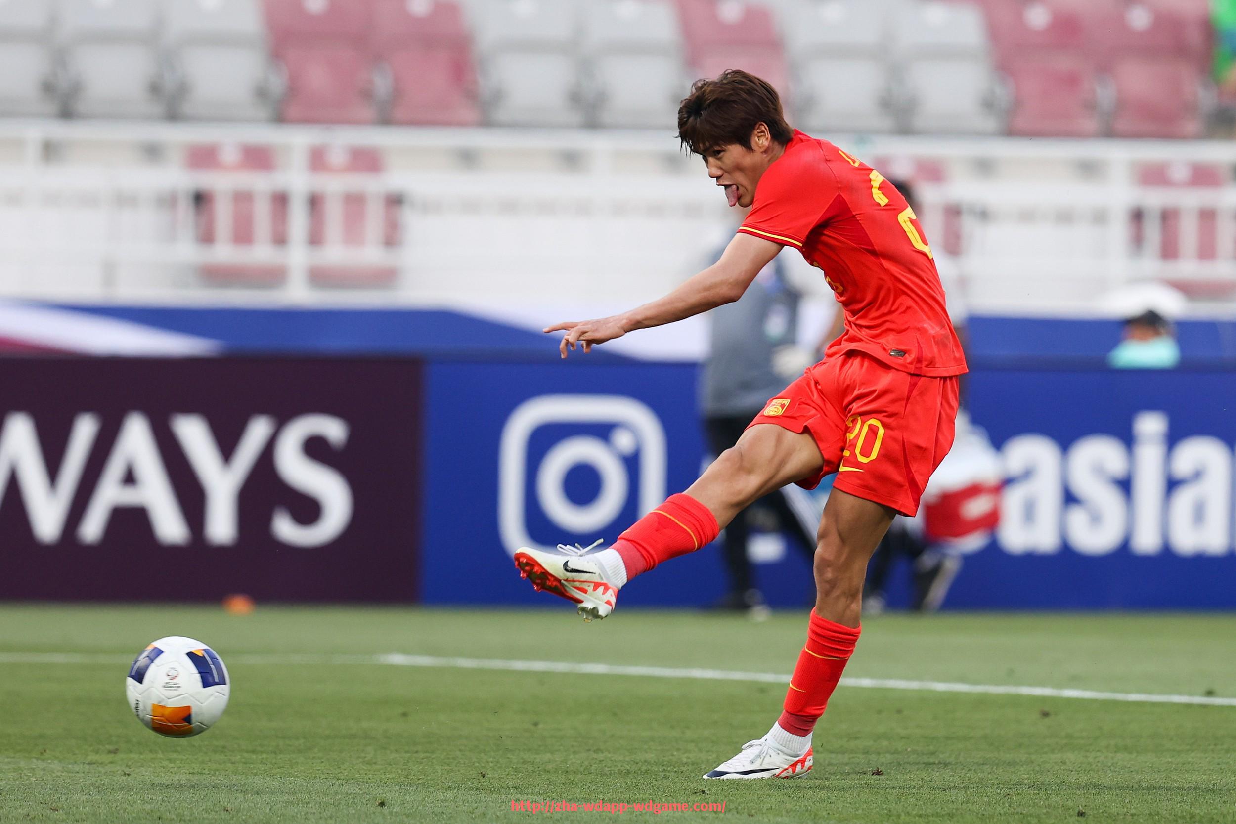 问鼎娱乐官网-英超球队官网分析：俱乐部网站的运营与粉丝互动